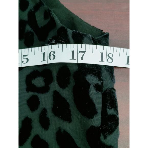 White House Black Market Halter Neck Top Wmn's Sz S Black Velvet Flocked Chiffon - Picture 10 of 16